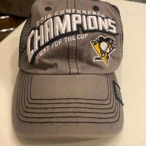 OSFA Pittsburgh Penguins Hat